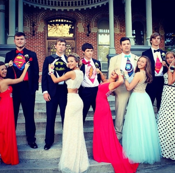 Celebrity Prom Pictures Really Awkward, Funny Photos